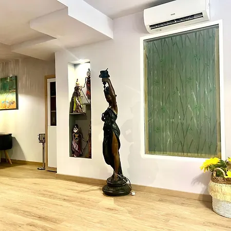 Apartment Esteban Loro Loft *