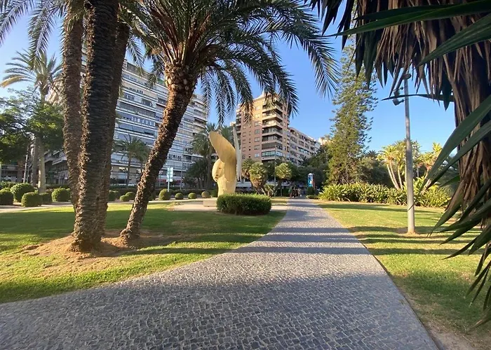 Esteban Loro Loft Apartment Alicante